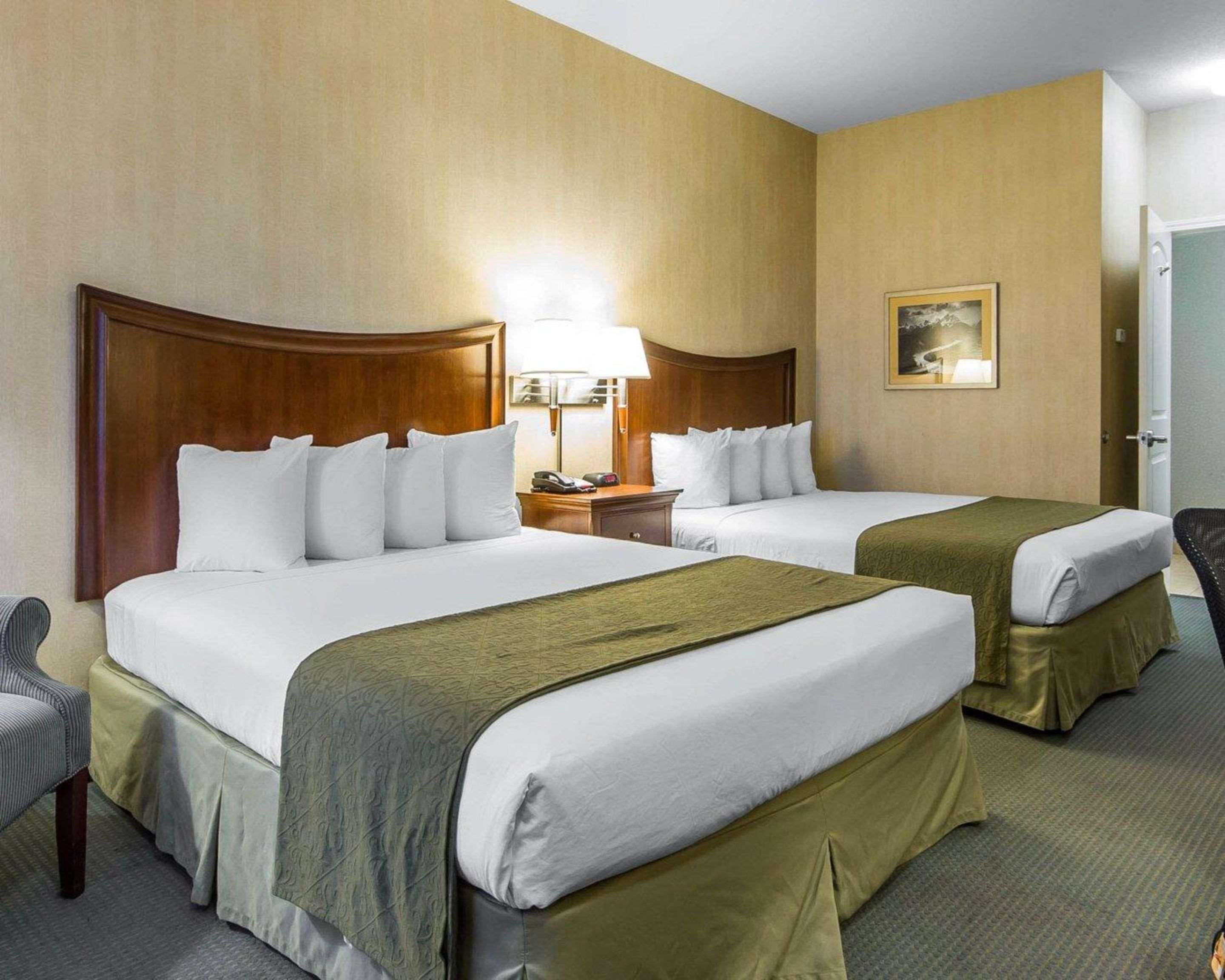 Quality Inn & Suites Livermore Wine Country Екстериор снимка