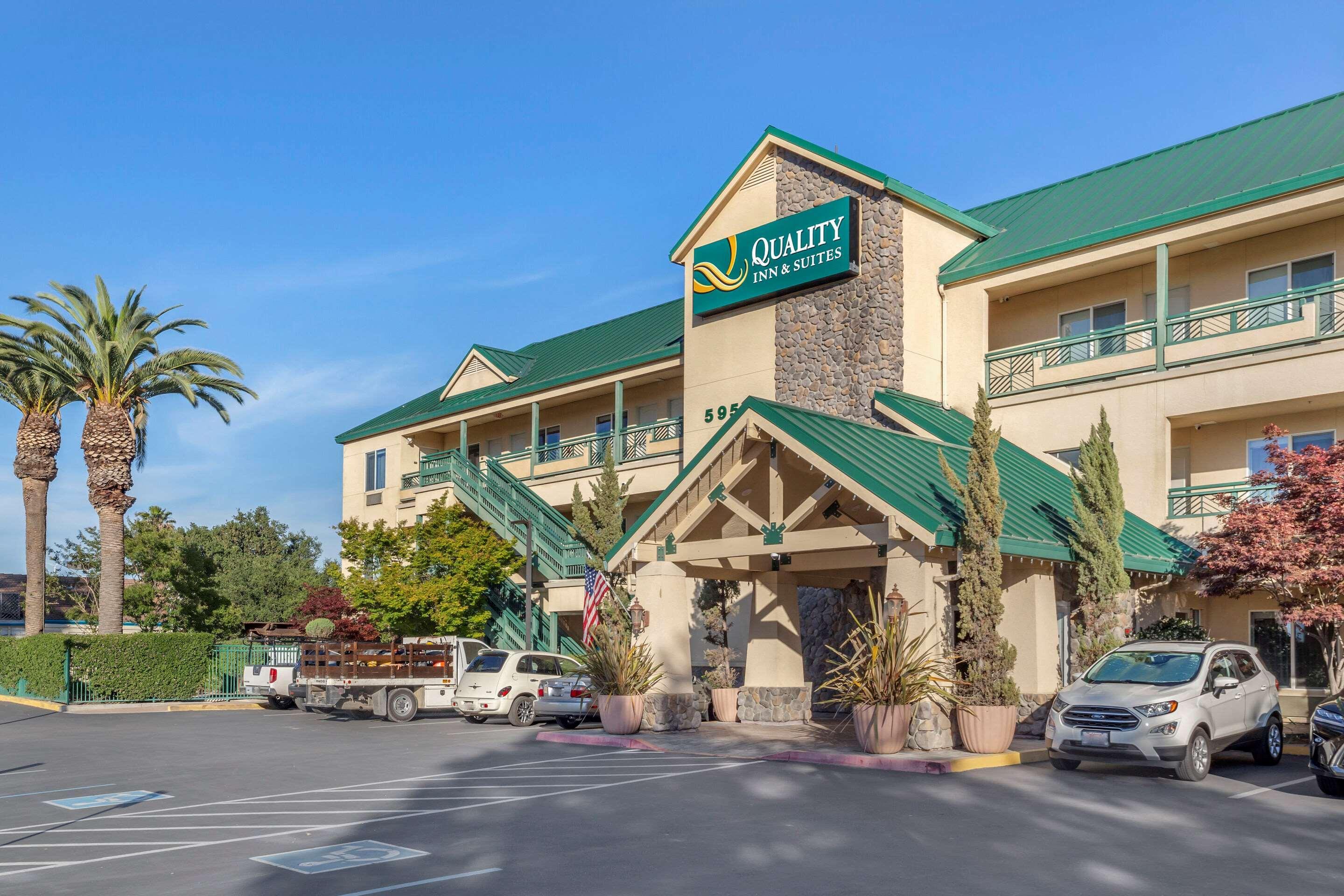 Quality Inn & Suites Livermore Wine Country Екстериор снимка