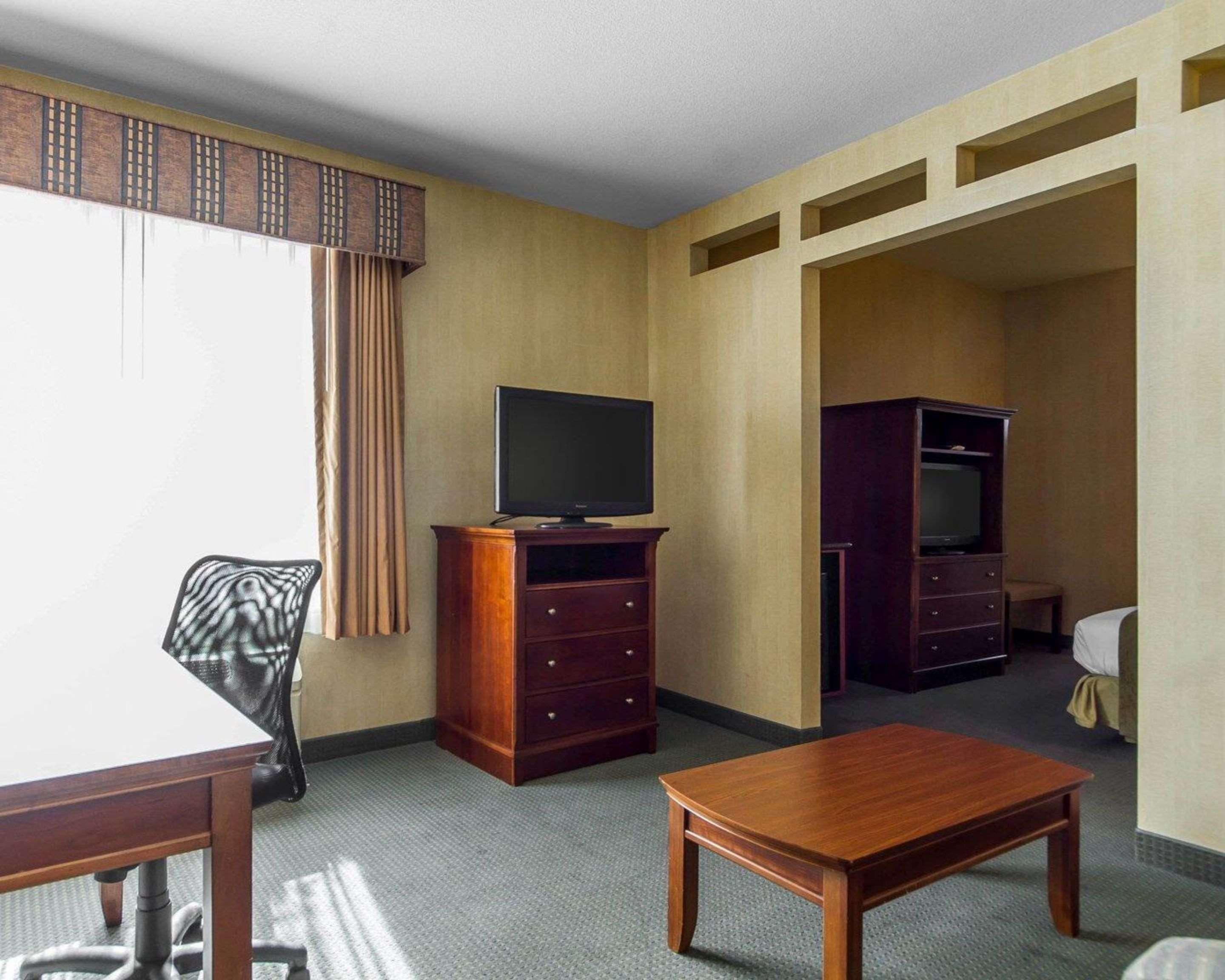 Quality Inn & Suites Livermore Wine Country Екстериор снимка