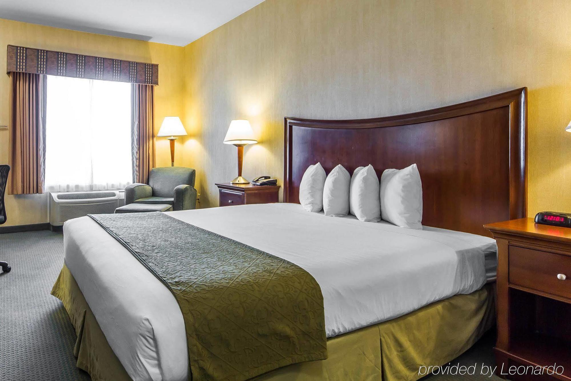 Quality Inn & Suites Livermore Wine Country Екстериор снимка