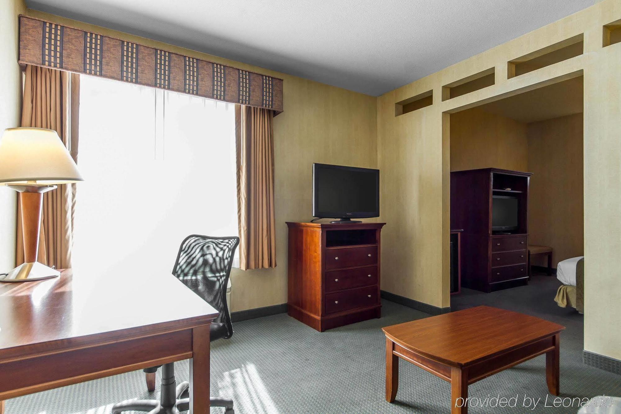 Quality Inn & Suites Livermore Wine Country Екстериор снимка